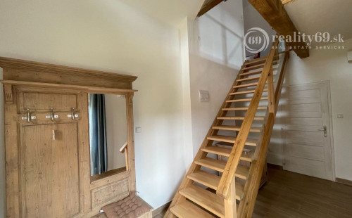 REZERVOVANÉ - MAĎARSKO - ABAUJVAR 3 IZBOVÝ ZREKONŠTRUOVANÝ RODINNÝ DOM.