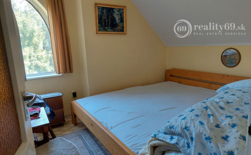 MAĎARSKO - TELKIBÁNYA RODINNÁ USADLOSŤ V LONE PRÍRODY.