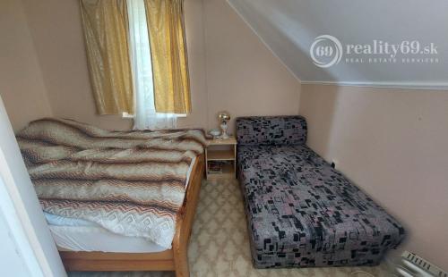 MAĎARSKO - TELKIBÁNYA RODINNÁ USADLOSŤ V LONE PRÍRODY.