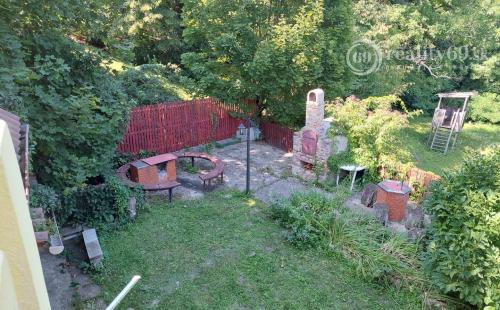 MAĎARSKO - TELKIBÁNYA RODINNÁ USADLOSŤ V LONE PRÍRODY.