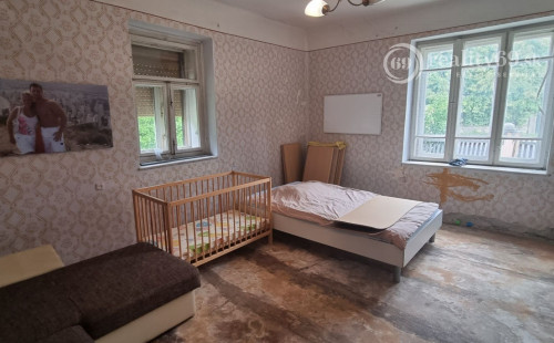 FUZÉRKOMLOS - DVOJIZBOVÝ RODINNÝ DOM 25KM OD KOŠÍC