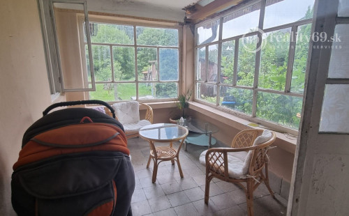 FUZÉRKOMLOS - DVOJIZBOVÝ RODINNÝ DOM 25KM OD KOŠÍC