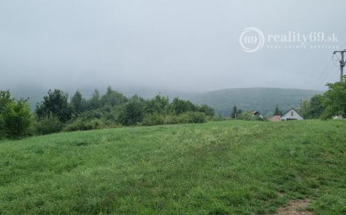 MAĎARSKO - HOLLÓHÁZA GAZDOVSKÝ DOM 5000 m2 POZEMKOM