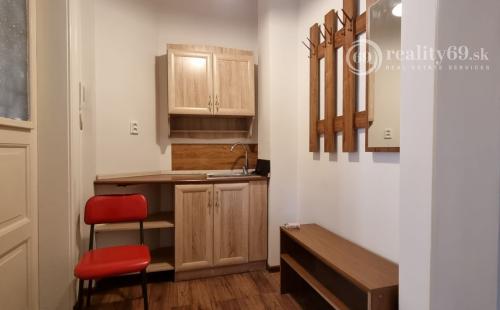 STARÉ MESTO - KANCELÁRSKE PRIESTORY 95 m2