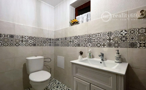 MAĎARSKO - GALVÁCS PEKNÁ 3 IZBOVÁ CHALUPA PO REKONŠTRUKCII, KRÁSNA PRÍRODA.