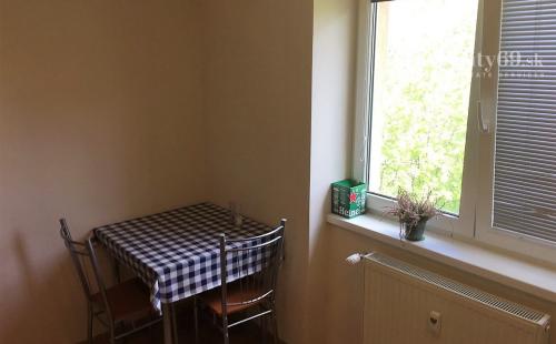 CENTRUM MESTA - JESENNÁ 1 IZBOVÝ BYT PO NOVEJ REKONŠTRUKCII.