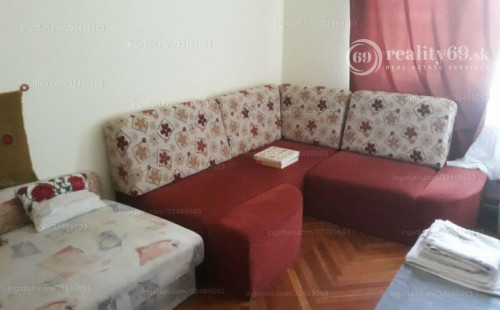 MAĎARSKO - PÁLHÁZA PEKNÝ 3 IZBOVÝ DOMČEK NA VÝBORNOM MIESTE