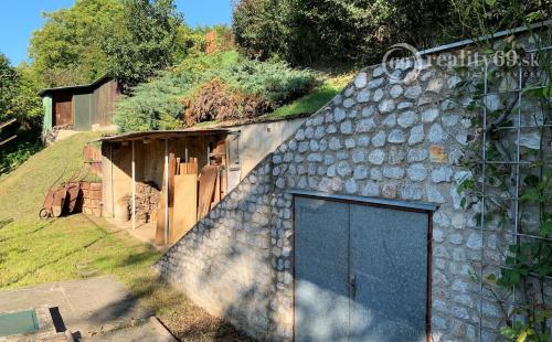 REZERVOVANÉ - JABLONOV NAD TURŇOU - MUROVANÁ CHATA VÝBORNÝ STAV.