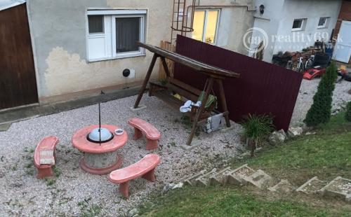 REZERVOVANÉ - MAĎARSKO - PERKUPA VEĽKÝ 3 IZBOVÝ ZREKONŠTRUOVANÝ V KRÁSNEJ LOKALITE