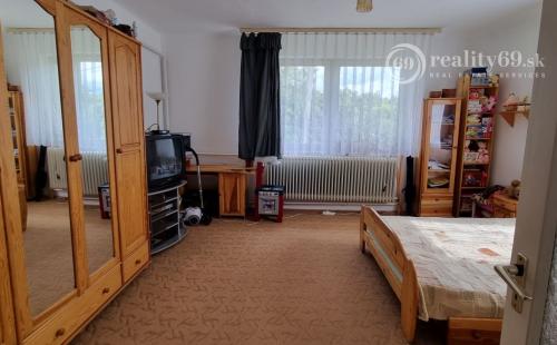 REZERVOVANÉ - MAĎARSKO - ABAÚJVÁR DVOJDOM ZA CENU JEDNÉHO IBA 3 KM OD HRANÍC.