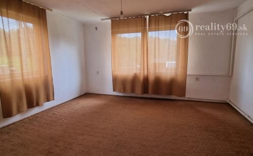 REZERVOVANÉ - MAĎARSKO - ABAÚJVÁR DVOJDOM ZA CENU JEDNÉHO IBA 3 KM OD HRANÍC.