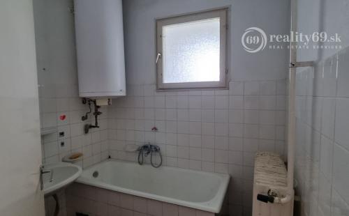 REZERVOVANÉ - MAĎARSKO - ABAÚJVÁR DVOJDOM ZA CENU JEDNÉHO IBA 3 KM OD HRANÍC.