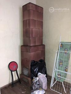 SMOLNÍK - MEŠTIANSKY DOM S OBCHODNÝM PRIESTOROM V CENTRE MESTA.