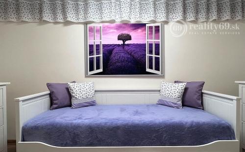 MAĎARSKO - JAZERO RAKACA - 2 IZBOVÁ CHATA PROVANCE - PRI JAZERE S TERASOU.