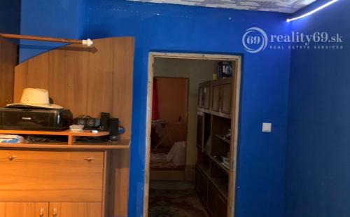 MAĎARSKO - SZUHOGY 3 IZBOVÝ ZATEPLENÝ RODINNÝ DOM