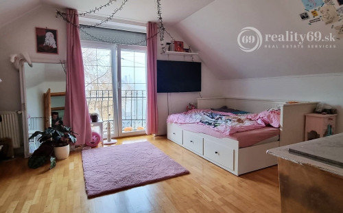 GEČA - ÚTULNÝ RODINNÝ DOM V BLÍZKOSTI KOŠÍC