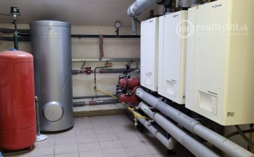 PREŠOV - OBJEKT KOMERČNÉ A PREVÁDZKOVÉ PRIESTORY.