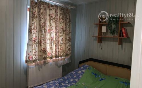 MAĎARSKO - NAGYHUTA LUXUSNÝ 4 IZBOVÝ RD S GARÁŽOU S OBYTNÝM PODKROVÍM