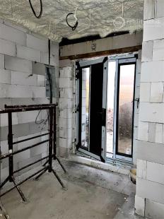 REZERVOVANÝ - RUSKOV - HOLODOM 138 M2 - 4 IZBY, KUCHYŇA, KÚPEĽŇA, WC.