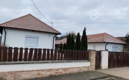 MAĎARSKO - MESZES PENZIÓN BLÍZKO JAZERA, VÝBORNÁ INVESTÍCIA.