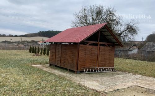 MAĎARSKO - MESZES PENZIÓN BLÍZKO JAZERA, VÝBORNÁ INVESTÍCIA.