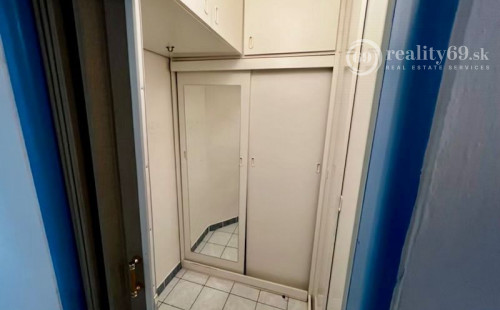 KUZMÁNYHO 3 IZBOVÝ BYT TATRANSKÁ S LODŽIOU PO REKONŠTRUKCII 76 M2