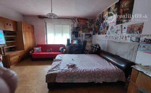 MAĎARSKO - VILYVITANY 3 IZBOVÝ RODINNÝ DOM NA SAMOTE