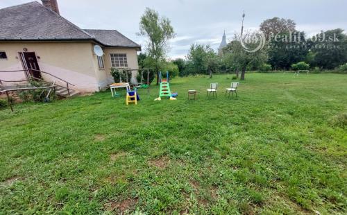 MAĎARSKO - VILYVITANY 3 IZBOVÝ RODINNÝ DOM NA SAMOTE