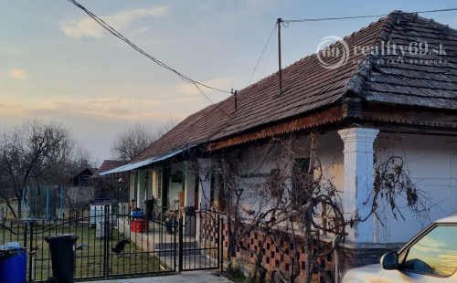 MAĎARSKO - HORNÝ KÉKED 3 IZBOVÝ DOM 5000m2 POZEMOK