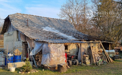 MAĎARSKO - HORNÝ KÉKED 3 IZBOVÝ DOM 5000m2 POZEMOK