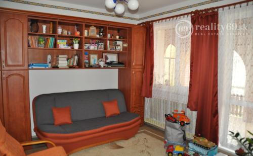 MAĎARSKO - KARCSA RODINNÝ DOM BLÍZKO SLOVENSKÝCH HRANÍC