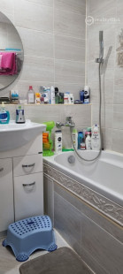 REZERVOVANÉ - JAZERO ČINGOVSKÁ - 3 IZBOVÝ ZREKONŠTRUOVANÝ BYT  68 M2 S VEĽKOU LODŽIOU