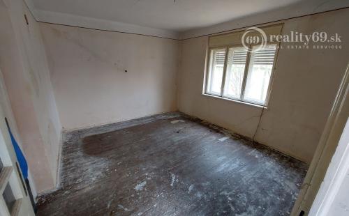 MAĎARSKO - SZŐLŐSARDÓ - 2 SEDLIACKE DOMY V KRÁSNOM PROSTREDÍ