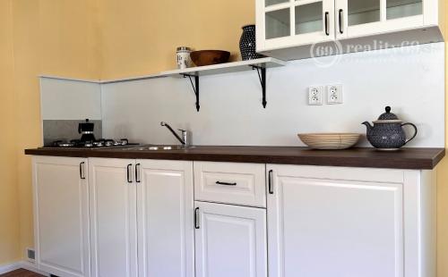 HAČAVA - KVALITNÁ NOVOSTAVBA 3 IZBOVÉHO RD V KRÁSNEJ PRÍRODE.