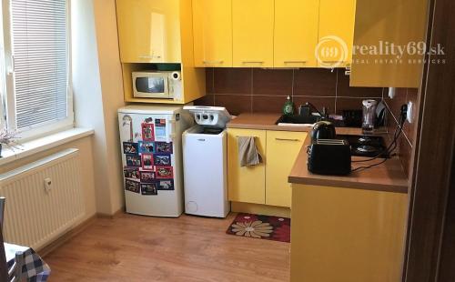 CENTRUM MESTA - JESENNÁ 1 IZBOVÝ BYT PO NOVEJ REKONŠTRUKCII.