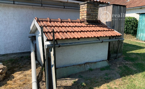 MAĎARSKO - CIGAND - PEKNÝ 3 IZBOVÝ POSCHODOVÝ RODINNÝ DOM