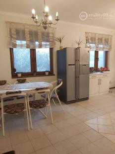 MAĎARSKO - SÁTORALJAÚJHELY - LUXUSNÝ RODINNÝ DOM 3 KM OD SLOVENSKA