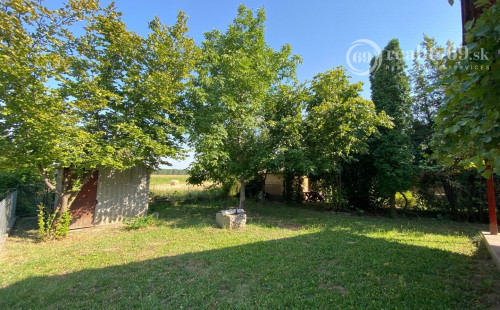 MAĎARSKO - PEKNÝ REKREAČNÝ ZRUB PRI TERMÁLNOM KÚPALISKU.