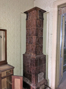 SMOLNÍK - MEŠTIANSKY DOM S OBCHODNÝM PRIESTOROM V CENTRE MESTA.