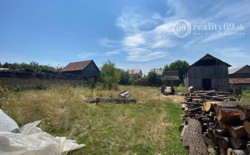 MAĎARSKO - AGGTELEK VYHĽADÁVANÁ LOKALITA 3 IZBOVÝ RODINNÝ DOM
