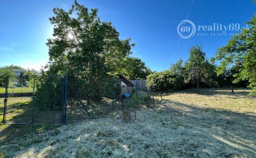 KECHNEC - RODINNÝ DOM NA VÝBORNOM MIESTE, POZEMOK 1.958M2.