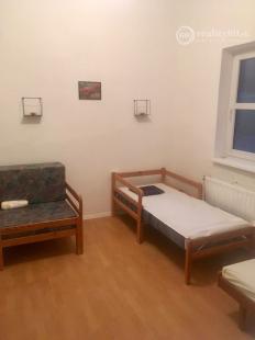 MARKUŠKA - GEMER - 4 IZBOVÝ RD VHODNÝ NA BÝVANIE A PODNIKANIE, POZEMOK 1669 M2