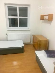 MARKUŠKA - GEMER - 4 IZBOVÝ RD VHODNÝ NA BÝVANIE A PODNIKANIE, POZEMOK 1669 M2