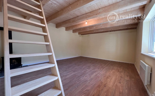 HAČAVA - KVALITNÁ NOVOSTAVBA 3 IZBOVÉHO RD V KRÁSNEJ PRÍRODE.