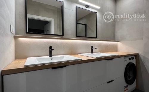 TERASA - NEŠPOROVA 3 IZBOVÝ SUPER MODERNÝ BYT 66 M2, LODŽIA, KLIMATIZÁCIA, PRÁČKA