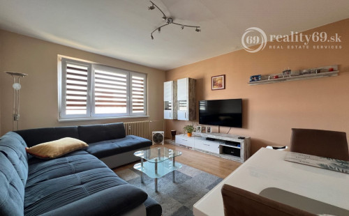 TERASA - MATUŠKOVA 3 IZBOVÝ  BYT V TOP LOKALITE 62 M2, LODŽIA A PIVNICA.