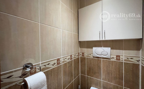 TERASA - MATUŠKOVA 3 IZBOVÝ  BYT V TOP LOKALITE 62 M2, LODŽIA A PIVNICA.