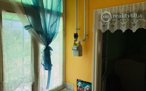 MAĎARSKO - BÓDVASZILAS 3 IZBOVÝ RD V OBCI S KOMPLETNOU INFRAŠTRUKTÚROU