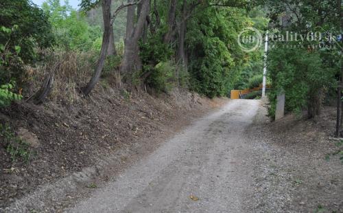 MAĎARSKO - PANYOK PEKNÝ POZEMOK 1.040 M2.