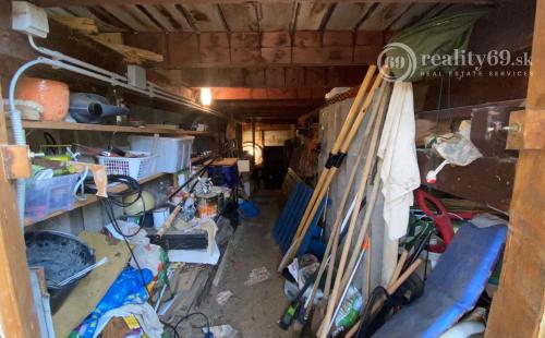 MAĎARSKO - LUXUSNÁ CHATA S LETNOU KUCHYŇOU A BAZÉNOM